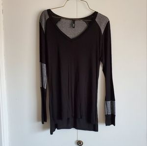 Long sleeve black and silver Tee